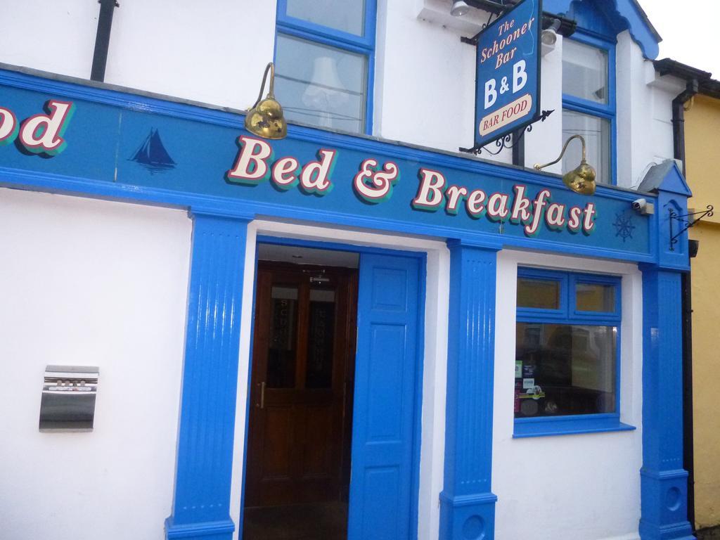 The Schooner Tavern Ballycotton Exterior foto