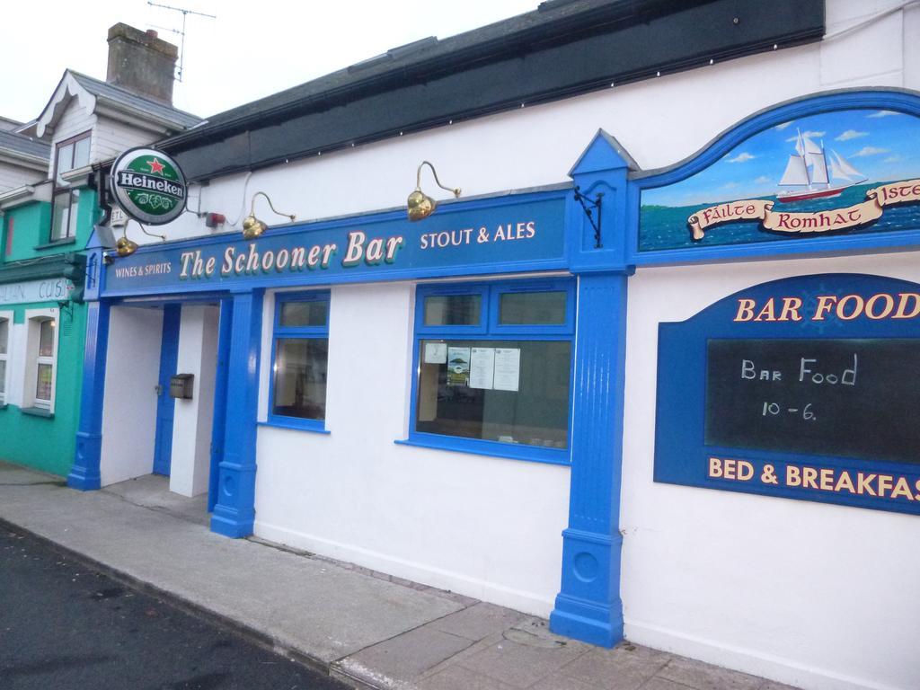 The Schooner Tavern Ballycotton Exterior foto